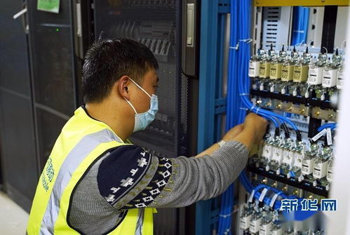 新春走基層 春運通信暢通保障忙，移動通信設備背后的守護者